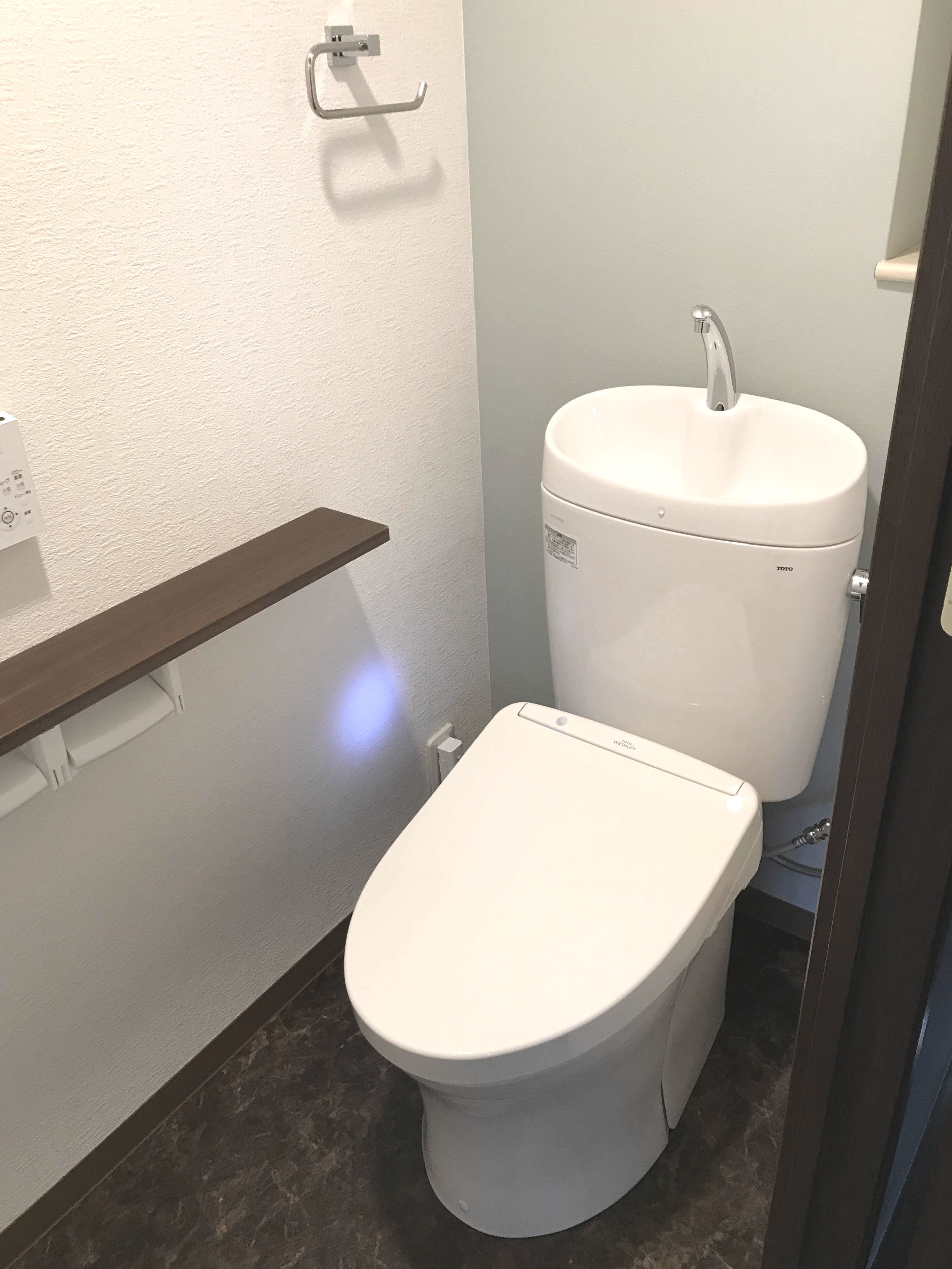 【西東京市】将来に備えて手すりも取付！トイレリフォーム リフォームならライフスタイルクリエイト